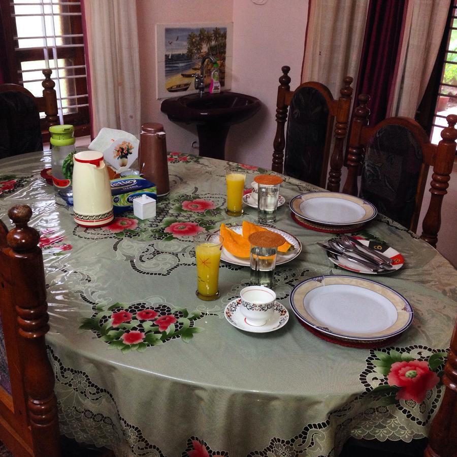 Ganesh House Homestay Ковалам Екстер'єр фото
