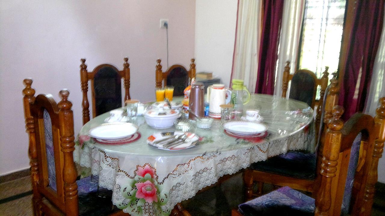 Ganesh House Homestay Ковалам Екстер'єр фото