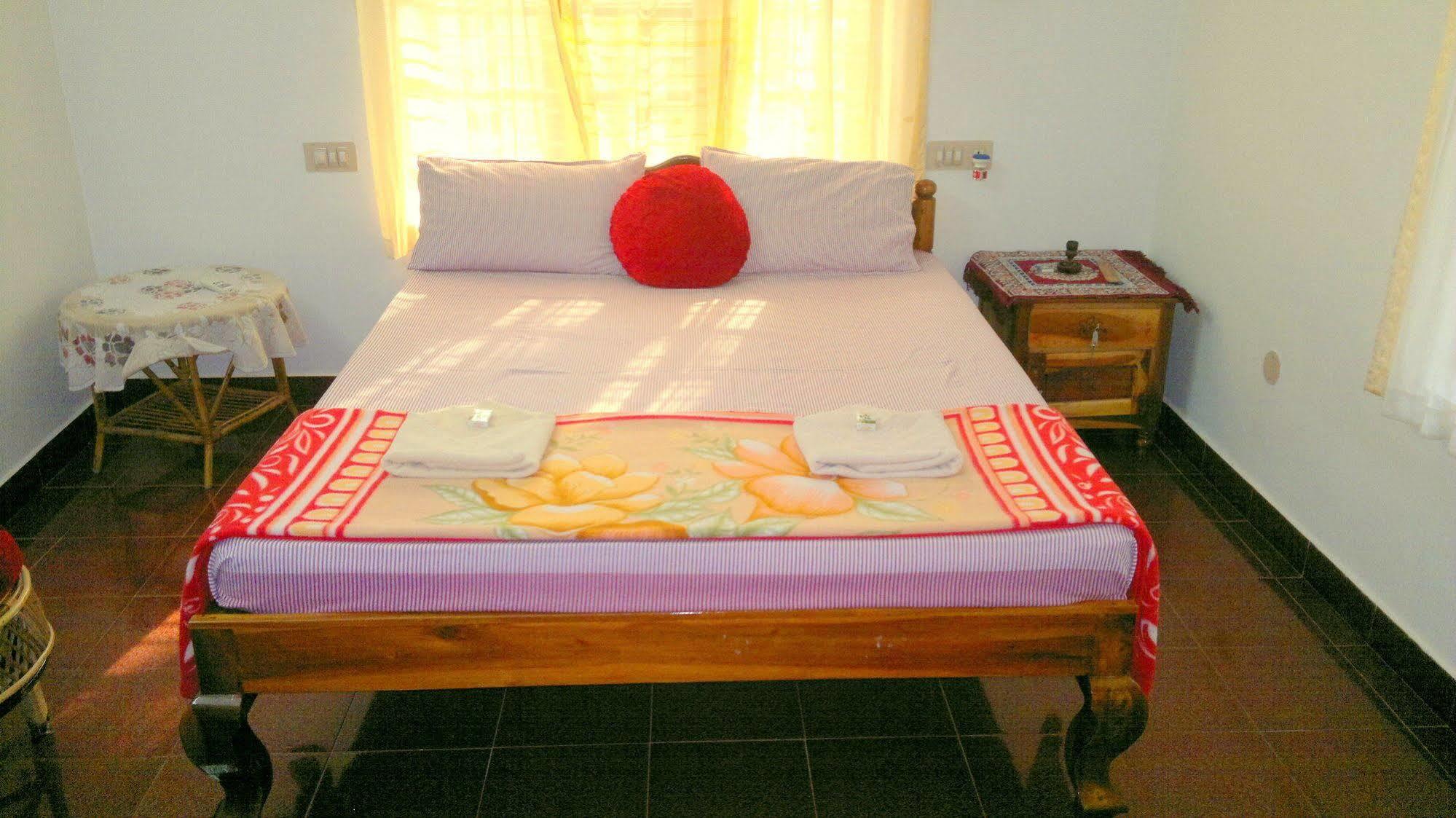 Ganesh House Homestay Ковалам Екстер'єр фото